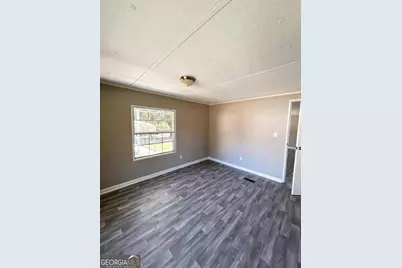 5019 Dickshill Parkway, Mount Airy, GA 30563 - Photo 6