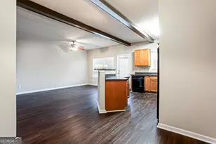 1255 Chinon Point, Lithonia, GA 30058 - Photo 8