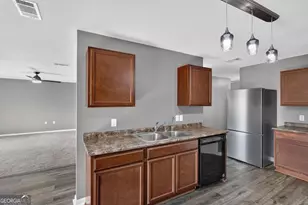 215 Barbour Ln, Hinesville, GA 31313 - Photo 12