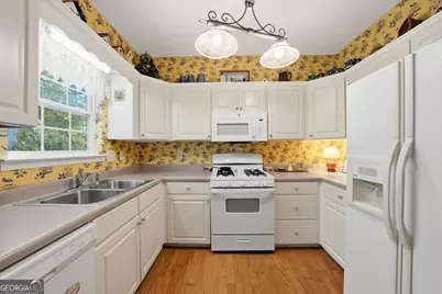 617 Brooks Street, Macon, GA 31204 - Photo 16