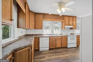 302 Hampton St, Rockmart, GA 30153 - Photo 20