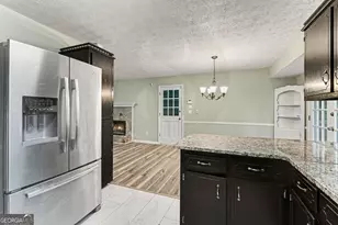 3030 Green Meadow Ln, Snellville, GA 30078 - Photo 10