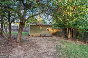 3030 Green Meadow Ln, Snellville, GA 30078 - Photo 26