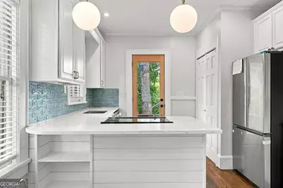 1098 Los Angeles Avenue #UPPER, Atlanta, GA 30306 - Photo 4
