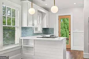 1098 Los Angeles Ave, Atlanta, GA 30306 - Photo 2