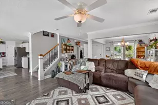724 Waterlily Ct, Hinesville, GA 31313 - Photo 12