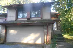 1159 Village Way, Stone Mountain, GA 30088 - Photo 2