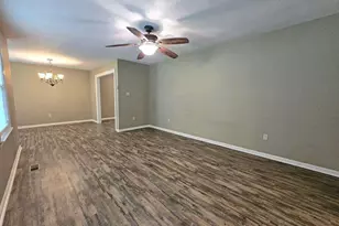 3860 Camellia Dr, Valdosta, GA 31605 - Photo 4