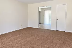 303 Utah Ave, Warner Robins, GA 31093 - Photo 10