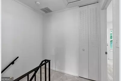 6 Valley Forge Place NW, Atlanta, GA 30318 - Photo 38