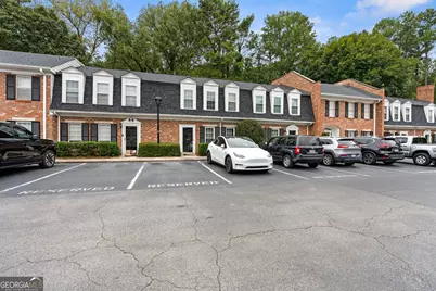 6 Valley Forge Place NW, Atlanta, GA 30318 - Photo 4