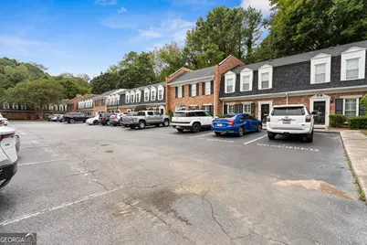 6 Valley Forge Place NW, Atlanta, GA 30318 - Photo 6
