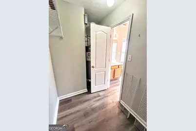 6909 Malvern Court, Lithonia, GA 30038 - Photo 22