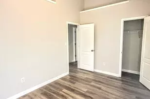 6909 Malvern Ct, Lithonia, GA 30038 - Photo 12