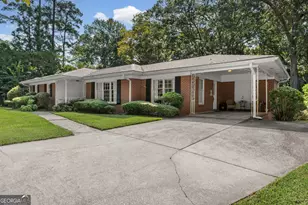 22 Winfield Dr, Newnan, GA 30263 - Photo 4