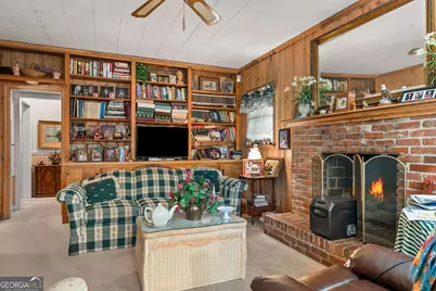 22 Winfield Drive, Newnan, GA 30263 - Photo 8