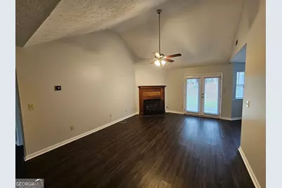 40 Peachtree Way, Newnan, GA 30265 - Photo 2