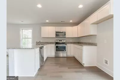 1880 Sawnee Trail, Cumming, GA 30041 - Photo 2
