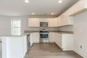 1880 Sawnee Trail, Cumming, GA 30041 - Photo 2