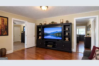 397 Dock Hyde Rd, Carrollton, GA 30116 - Photo 2