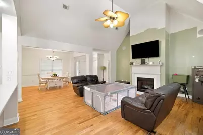 207 Crestview Trace, Gray, GA 31032 - Photo 4