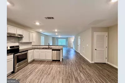 4458 Pinscher Street, Union City, GA 30291 - Photo 6