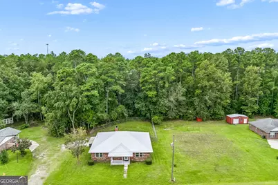 103 W Magnolia Avenue, Kingsland, GA 31548 - Photo 2
