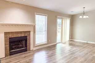 1320 Opal Cir, Lawrenceville, GA 30043 - Photo 8