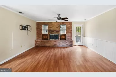 149 Lake View Circle, Brunswick, GA 31525 - Photo 2