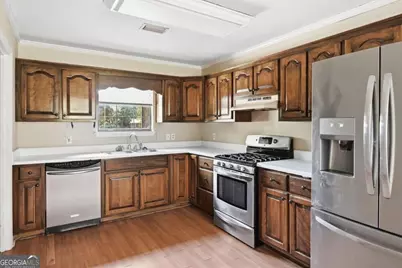 149 Lake View Circle, Brunswick, GA 31525 - Photo 8