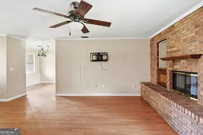 149 Lake View Circle, Brunswick, GA 31525 - Photo 4