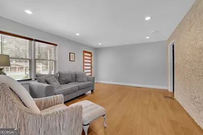 5638 Lake Acworth Drive NW, Acworth, GA 30101 - Photo 10