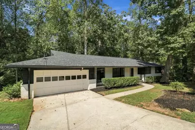 2636 Whiteleigh Court NE, Atlanta, GA 30345 - Photo 2