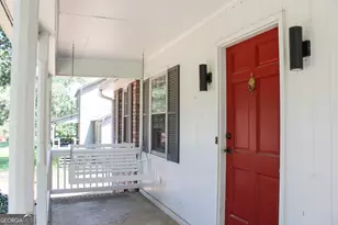 1680 Huntington Dr, Marietta, GA 30066 - Photo 2