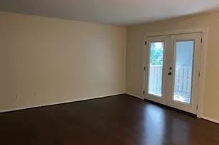 908 Woodcliff Dr, Sandy Springs, GA 30350 - Photo 4
