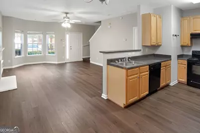 373 Brookview Drive, Riverdale, GA 30274 - Photo 4