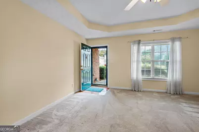 270 Autumn Glen Circle, Fayetteville, GA 30215 - Photo 6