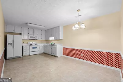 270 Autumn Glen Circle, Fayetteville, GA 30215 - Photo 14