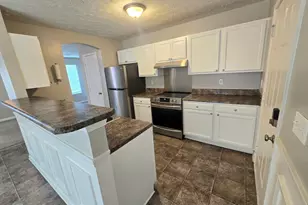 1147 Dunivin Dr, Jonesboro, GA 30238 - Photo 10
