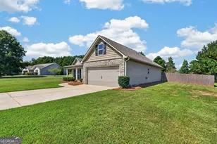 142 Oconee Mdws Wy, Eatonton, GA 31024 - Photo 2