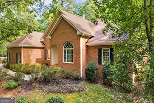 122 Grand Oaks Dr, Clarkesville, GA 30523 - Photo 1