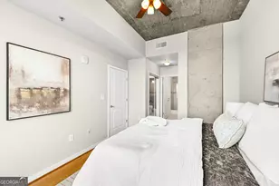 250 Pharr Rd NE, Atlanta, GA 30305 - Photo 14