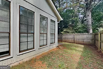 804 Heritage Oaks Drive, Stone Mountain, GA 30088 - Photo 16