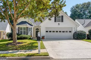 70 Green Spring, Newnan, GA 30265 - Photo 2