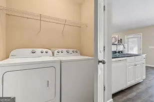 70 Green Spring, Newnan, GA 30265 - Photo 24