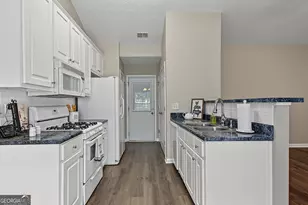 70 Green Spring, Newnan, GA 30265 - Photo 20