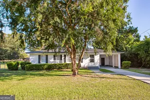 314 McGregor St, Blackshear, GA 31516 - Photo 2