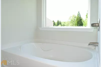 74 Newnan Lakes Drive, Newnan, GA 30263 - Photo 24