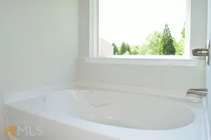 74 Newnan Lakes Dr, Newnan, GA 30263 - Photo 24
