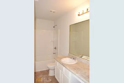 74 Newnan Lakes Drive, Newnan, GA 30263 - Photo 32